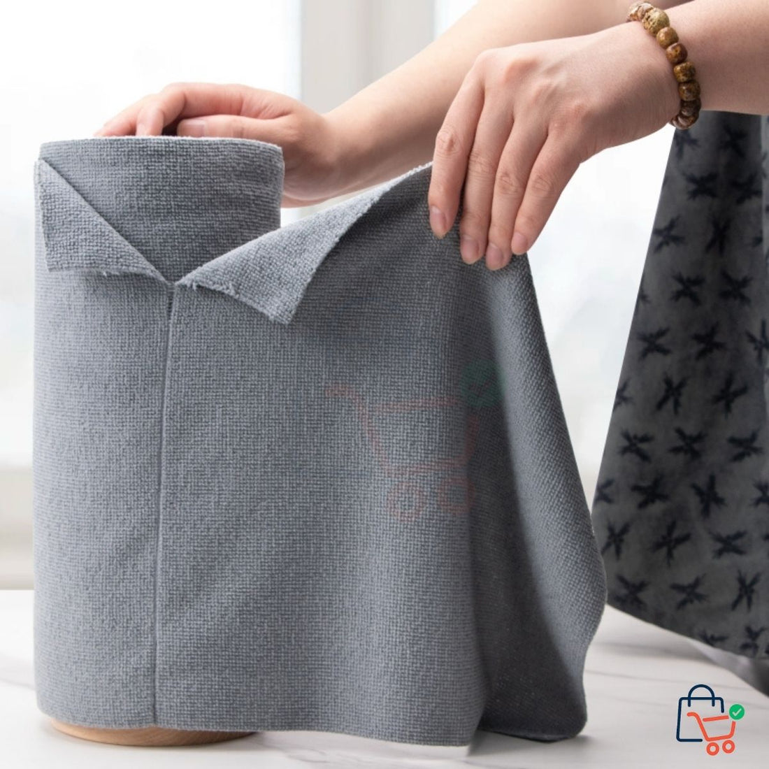 2 Pack - Microfiber Cleaning Cloth Roll